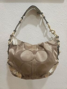 Coach 2007 Carly Taupe Signature Shoulder Hobo with Gold Hardware
